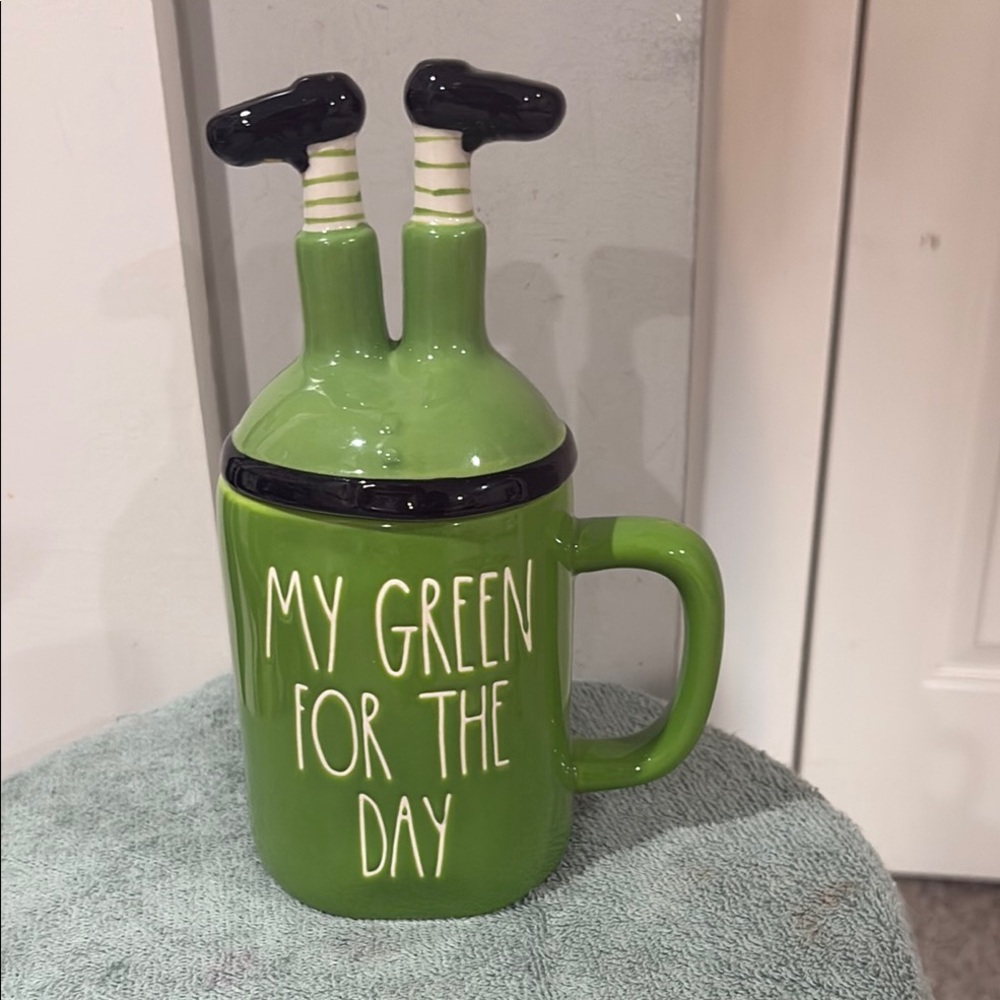 Green  Rae Dunn Ceramic Mug with Lid